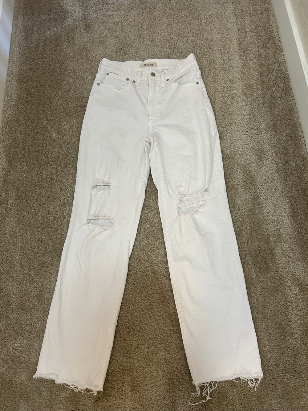 The Perfect Vintage Straight Jean in Tile White: Ripped-Knee Edition
